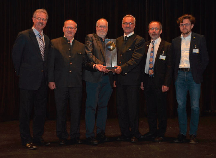 From left to right: Doug McClenahan, Rudolf Führer, Ken Guthrie, Andreas Werner, Werner Weiss, Christoph Brunner From left to right: Doug McClenahan, Rudolf Führer, Ken Guthrie, Andreas Werner, Werner Weiss, Christoph Brunner